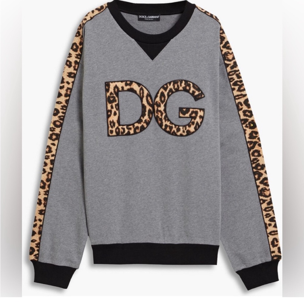 BNWT Dolce & Gabbana Gray Sweater with Leopard Print comes w hanger size 46/XL